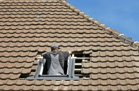 Pose de velux - Saint-Beauzire